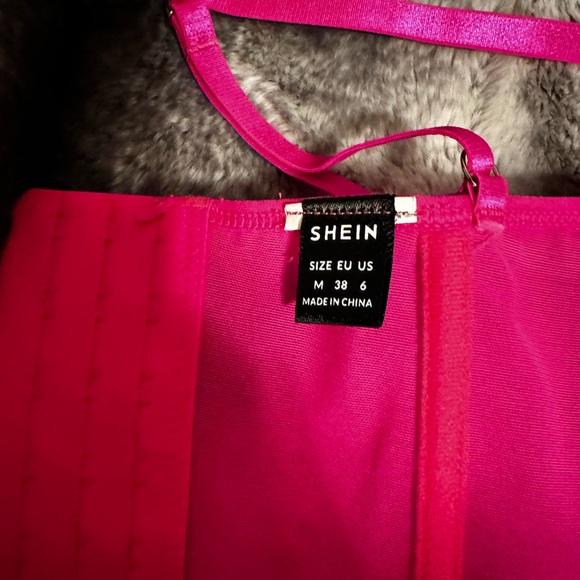 NWOT SHEIN BUSTIER TOP - Picture 3 of 3
